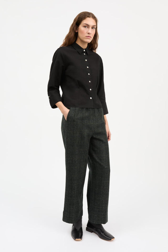 Skall Studio | FLAIR Shirt | Black